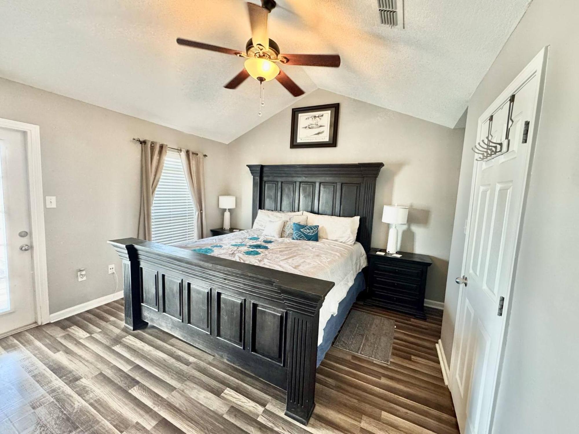 Sandy Feet Retreat Ms Gulfport Bagian luar foto